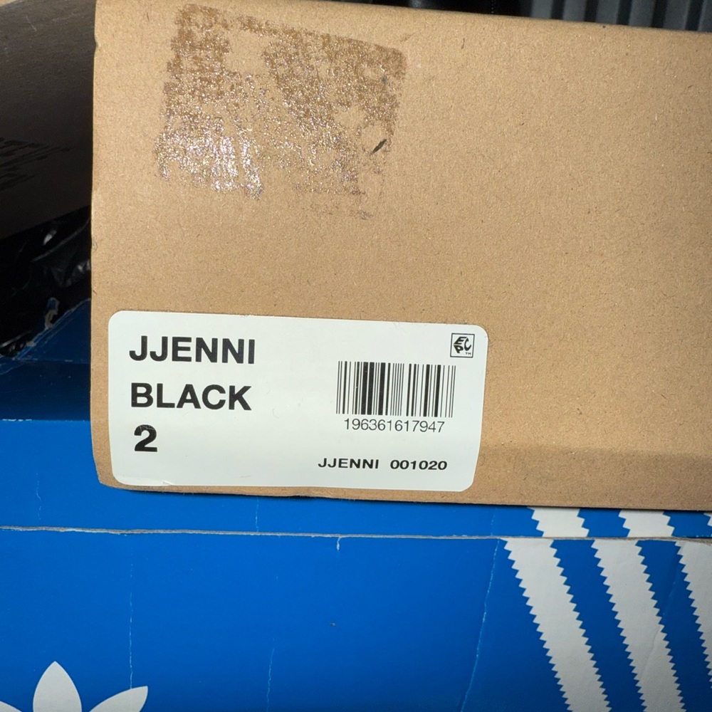 JJENNI Black Footwear
